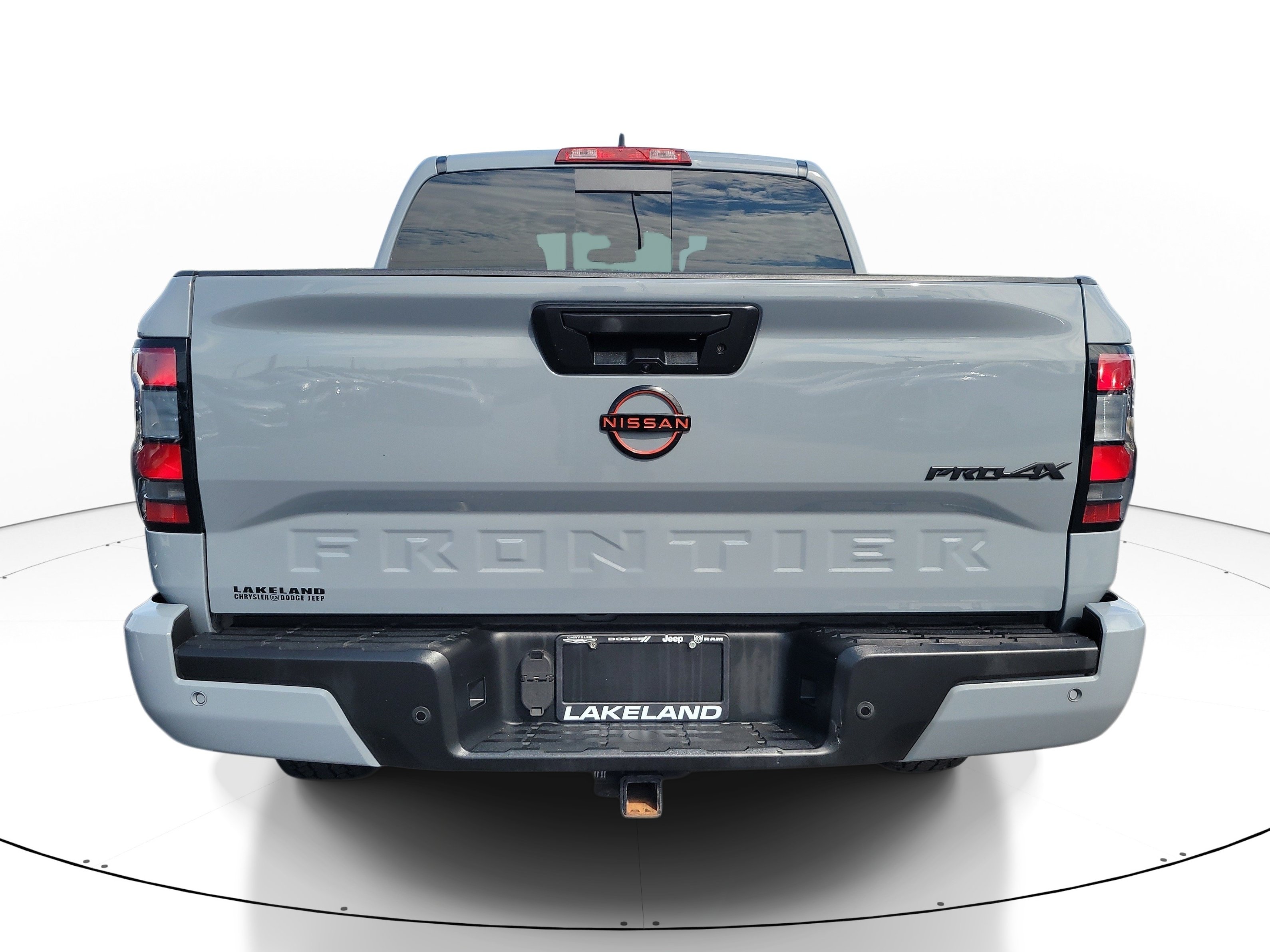 Used 2023 Nissan Frontier PRO-4X w/ Technology Package AWD/4WD image 5