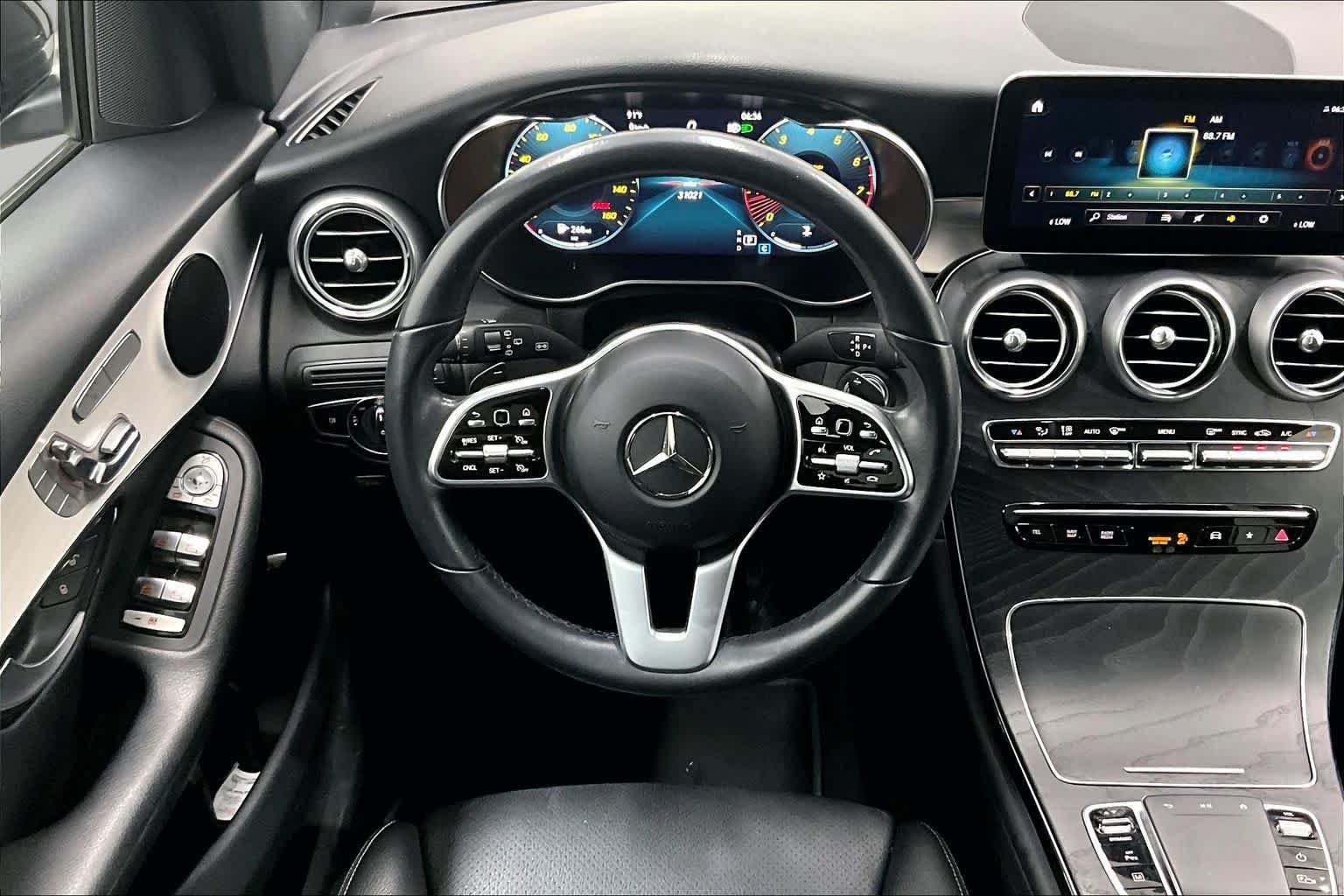 Certified 2022 Mercedes-Benz GLC 300 image 6