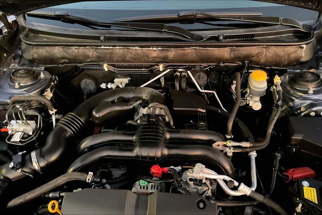 Used 2013 Subaru Outback 2.5i Premium image 11