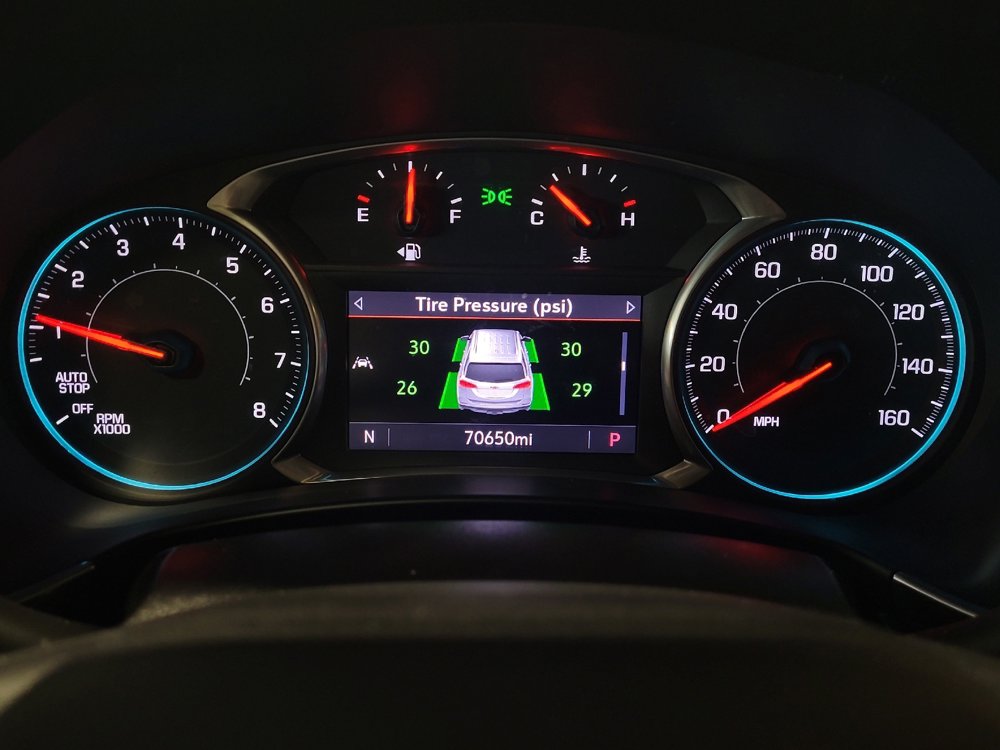 Used 2022 Chevrolet Equinox Premier AWD/4WD image 23