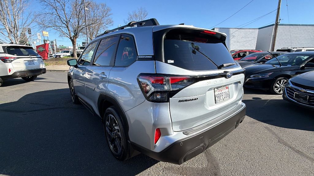 Used 2025 Subaru Forester Limited w/ Popular Package #1 image 6