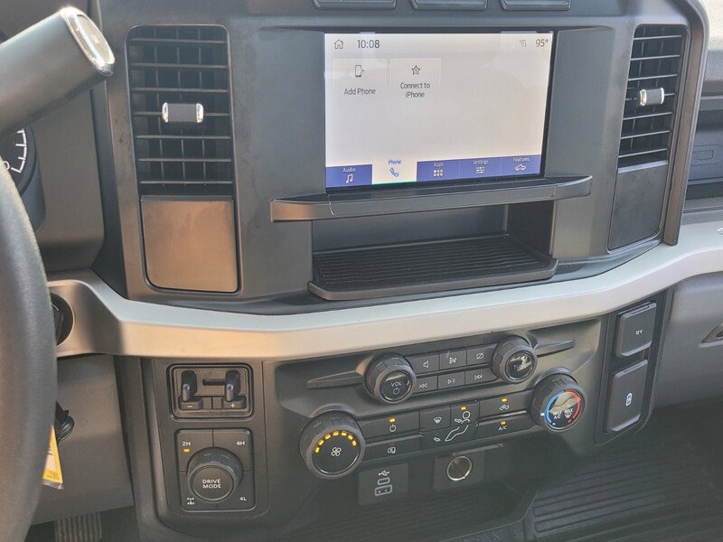 Used 2024 Ford F250 XL image 17