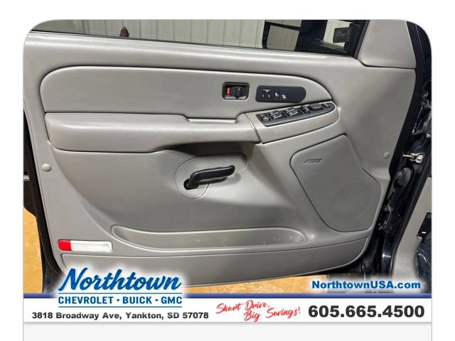 Used 2007 Chevrolet Silverado 2500 LT w/ Heavy-Duty Power Package image 11
