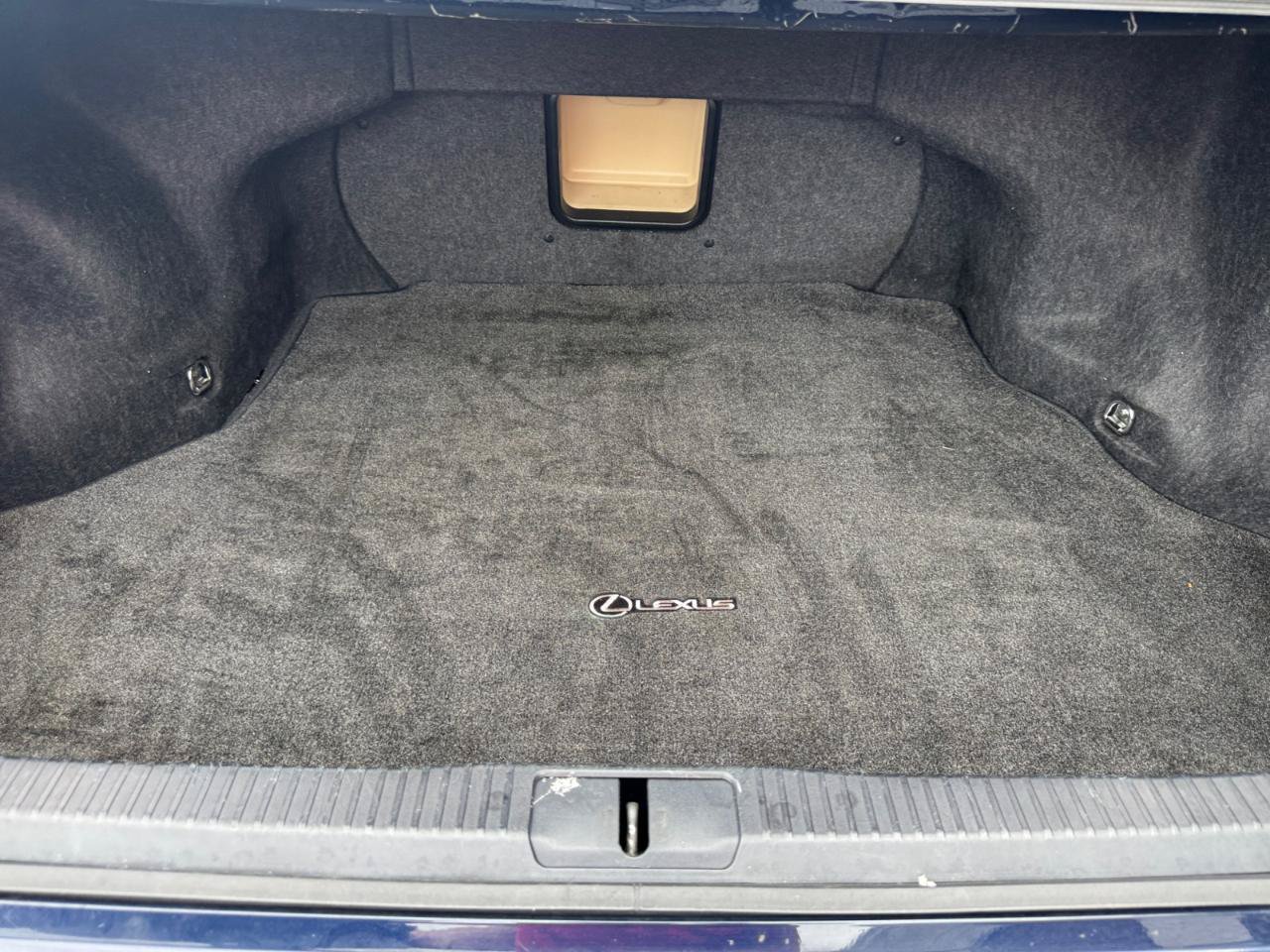 Used 2014 Lexus ES 350 w/ Luxury Package FWD image 28