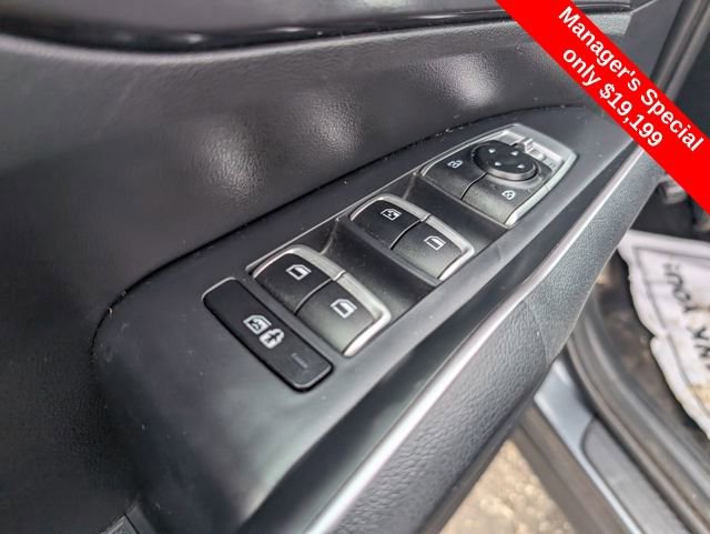 Used 2023 Kia Sorento LX AWD/4WD image 14