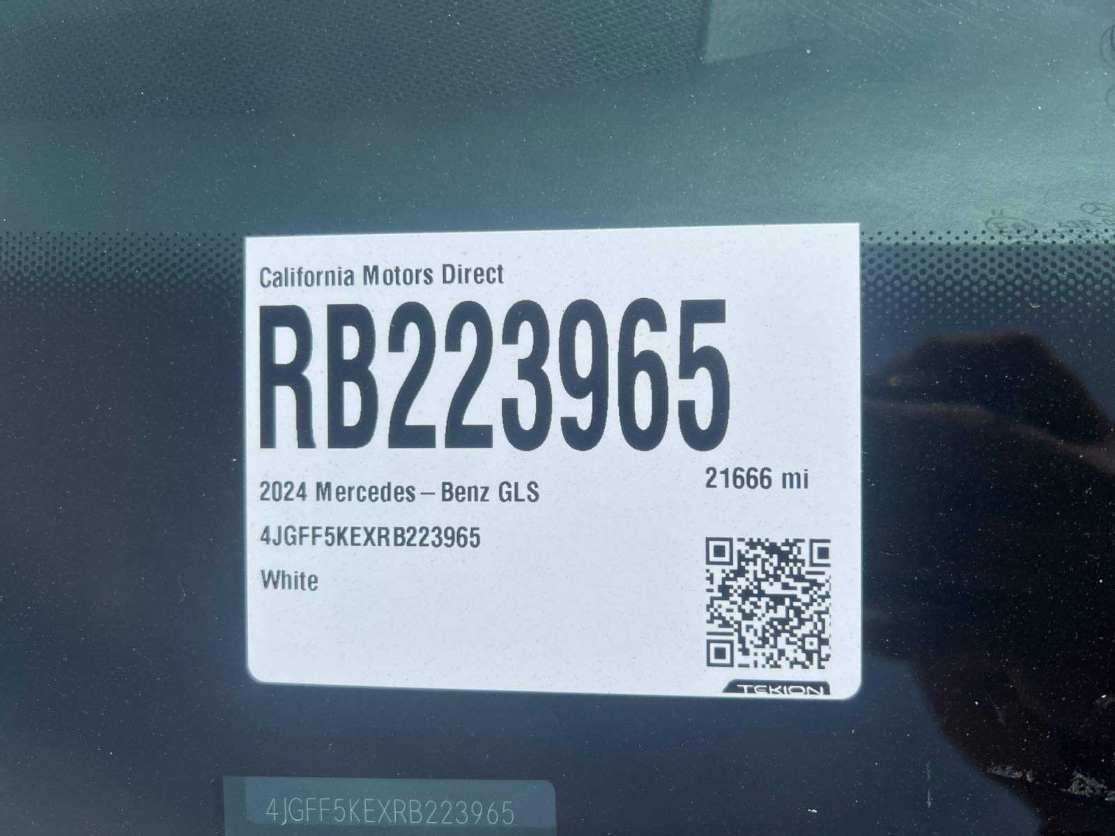 Used 2024 Mercedes-Benz GLS 450 4MATIC image 17