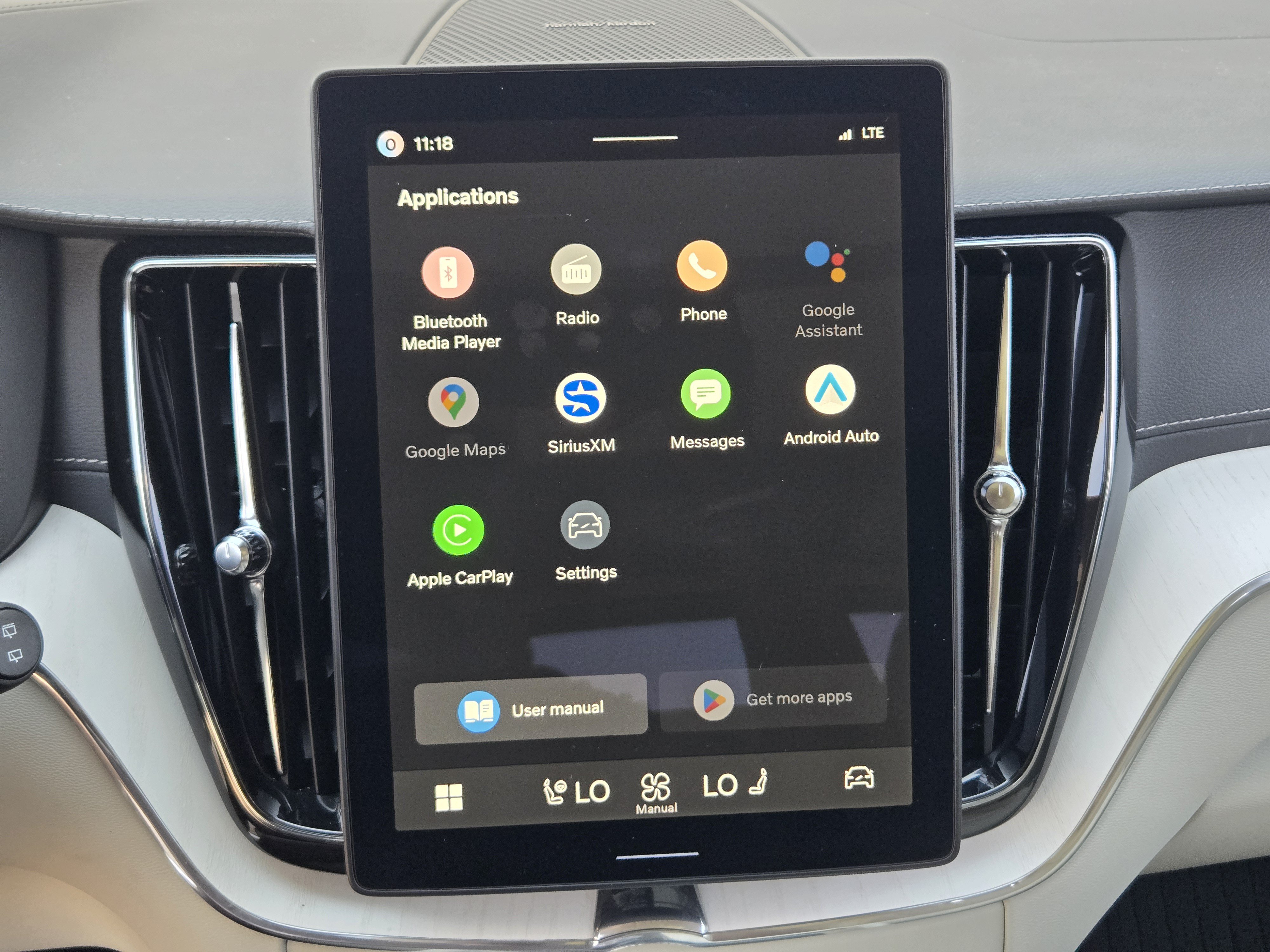 Certified 2026 Volvo XC60 B5 Ultra AWD/4WD image 24