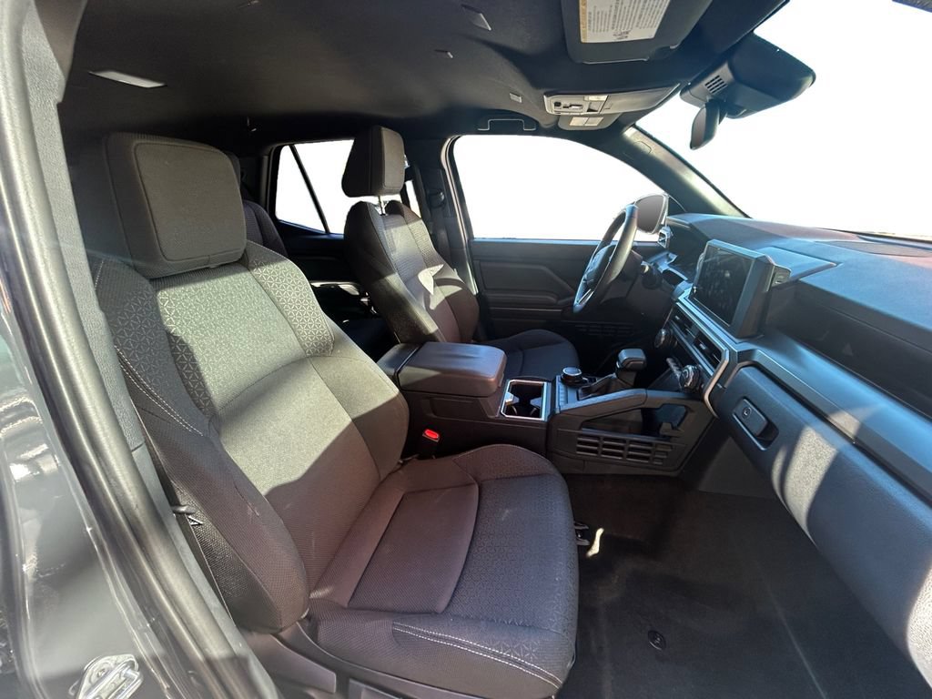 Certified 2026 Toyota 4Runner SR5 AWD/4WD image 15