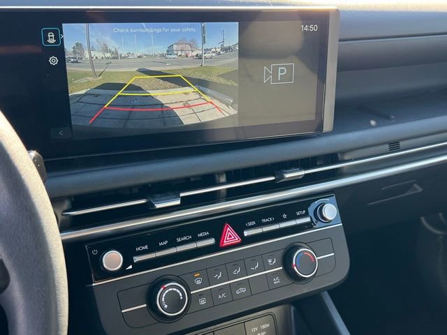 Certified 2025 Hyundai Santa Cruz SE AWD/4WD image 25
