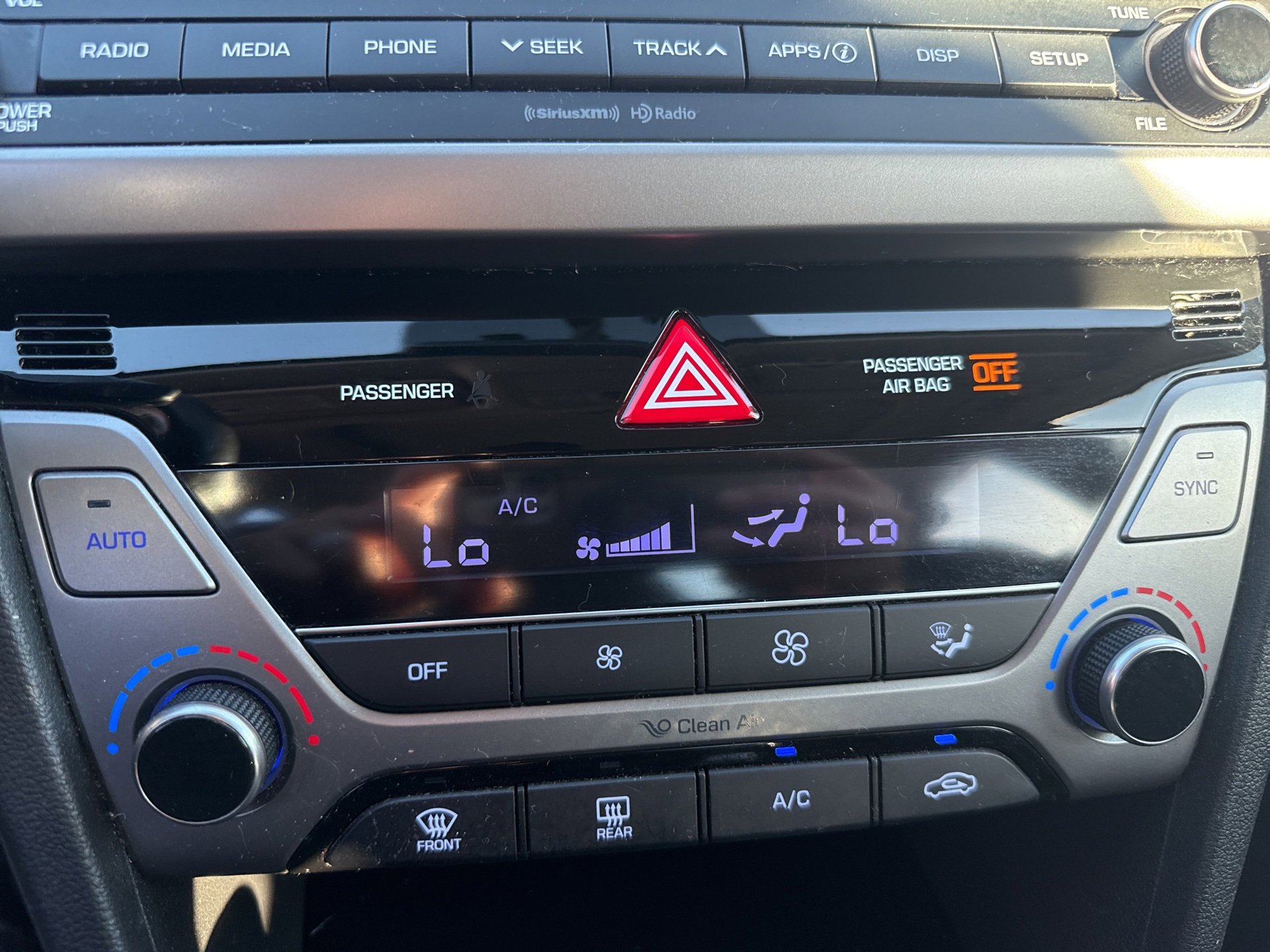 Used 2018 Hyundai Elantra Value Edition w/ Cargo Package image 14