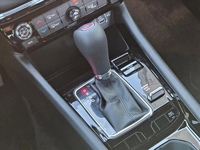 New 2026 Jeep Compass Latitude image 12