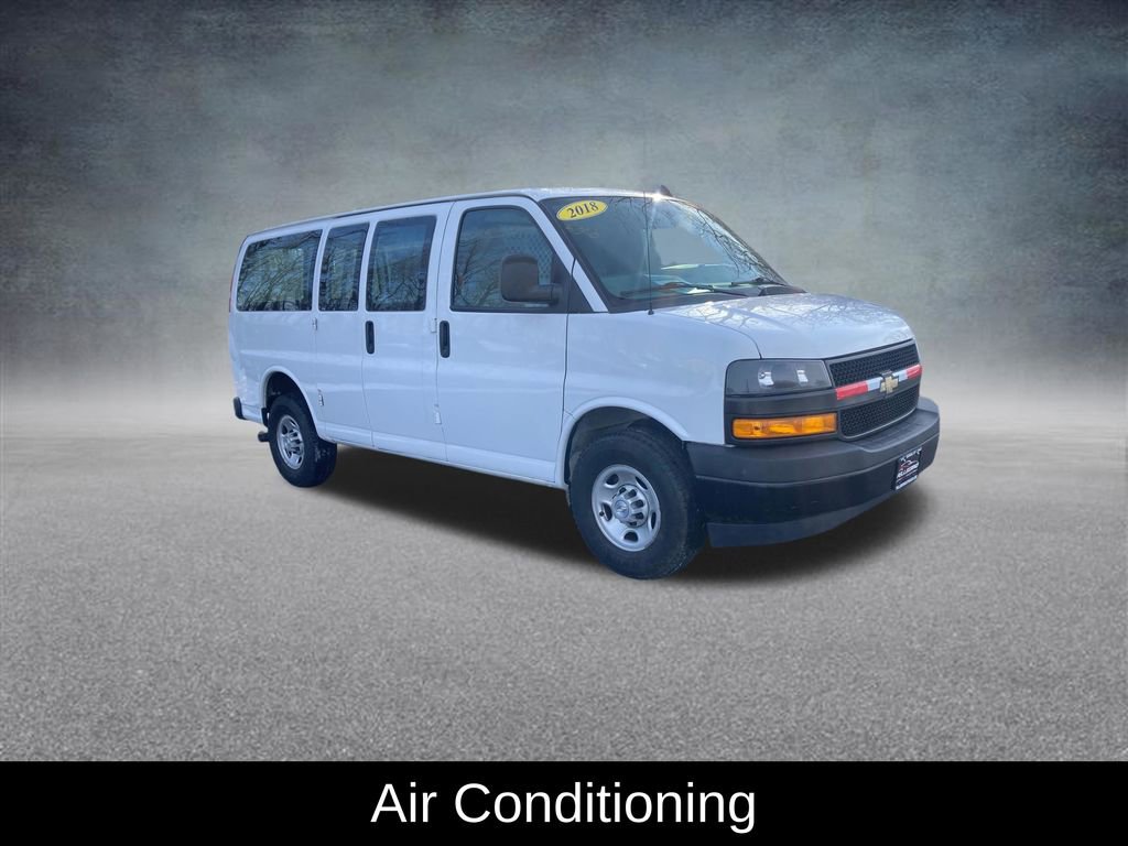 Used 2018 Chevrolet Express 2500 w/ Driver Convenience Package image 9