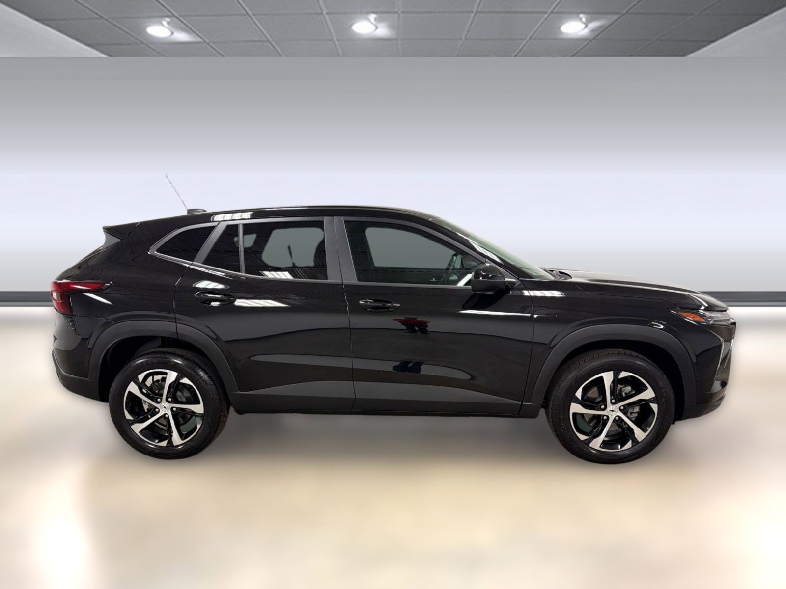 Used 2025 Chevrolet Trax RS w/ Driver Confidence Package FWD image 7