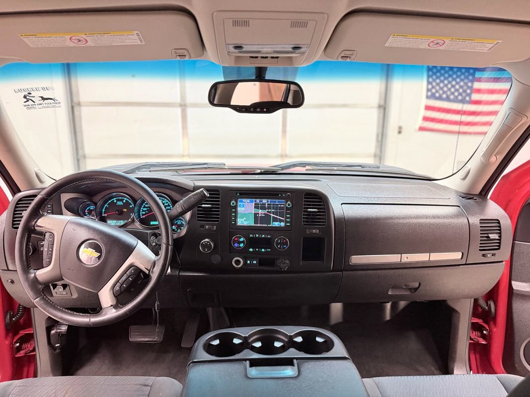 Used 2011 Chevrolet Silverado 3500 LT image 21