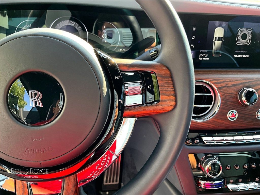 Certified 2024 Rolls-Royce Spectre w/ Spectre Launch Package AWD/4WD image 17