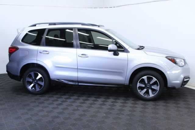 Used 2018 Subaru Forester 2.5i Premium w/ All-Weather Package AWD/4WD image 4