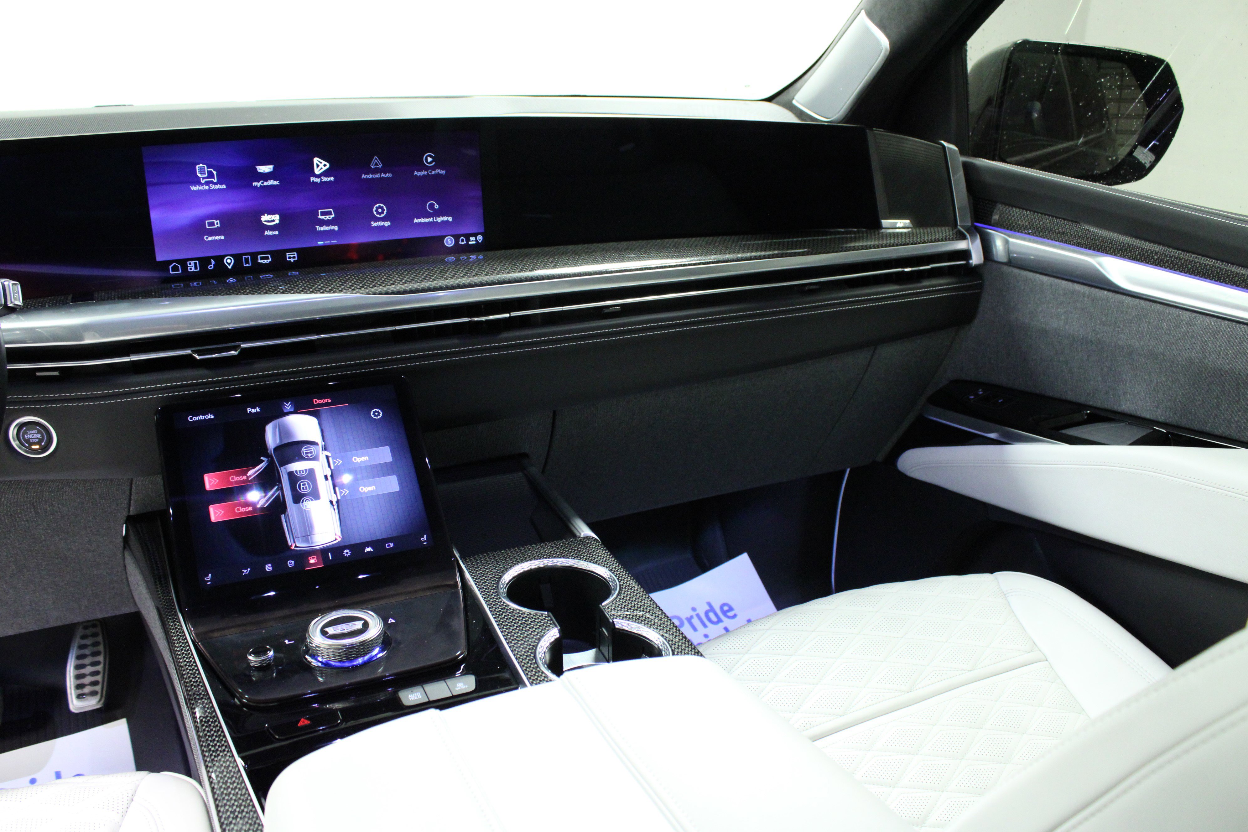 Used 2025 Cadillac Escalade V image 21