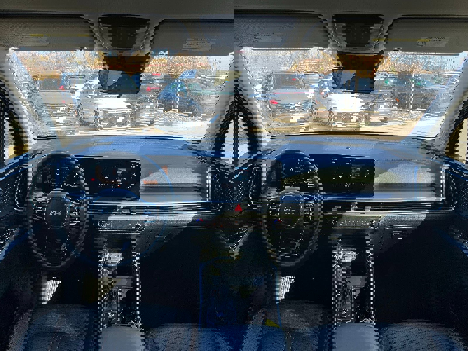 Used 2024 Kia Sorento S w/ Panoramic Sunroof Package image 23