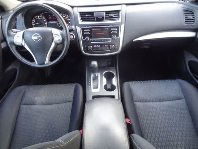 Used 2016 Nissan Altima 2.5 SV FWD image 11