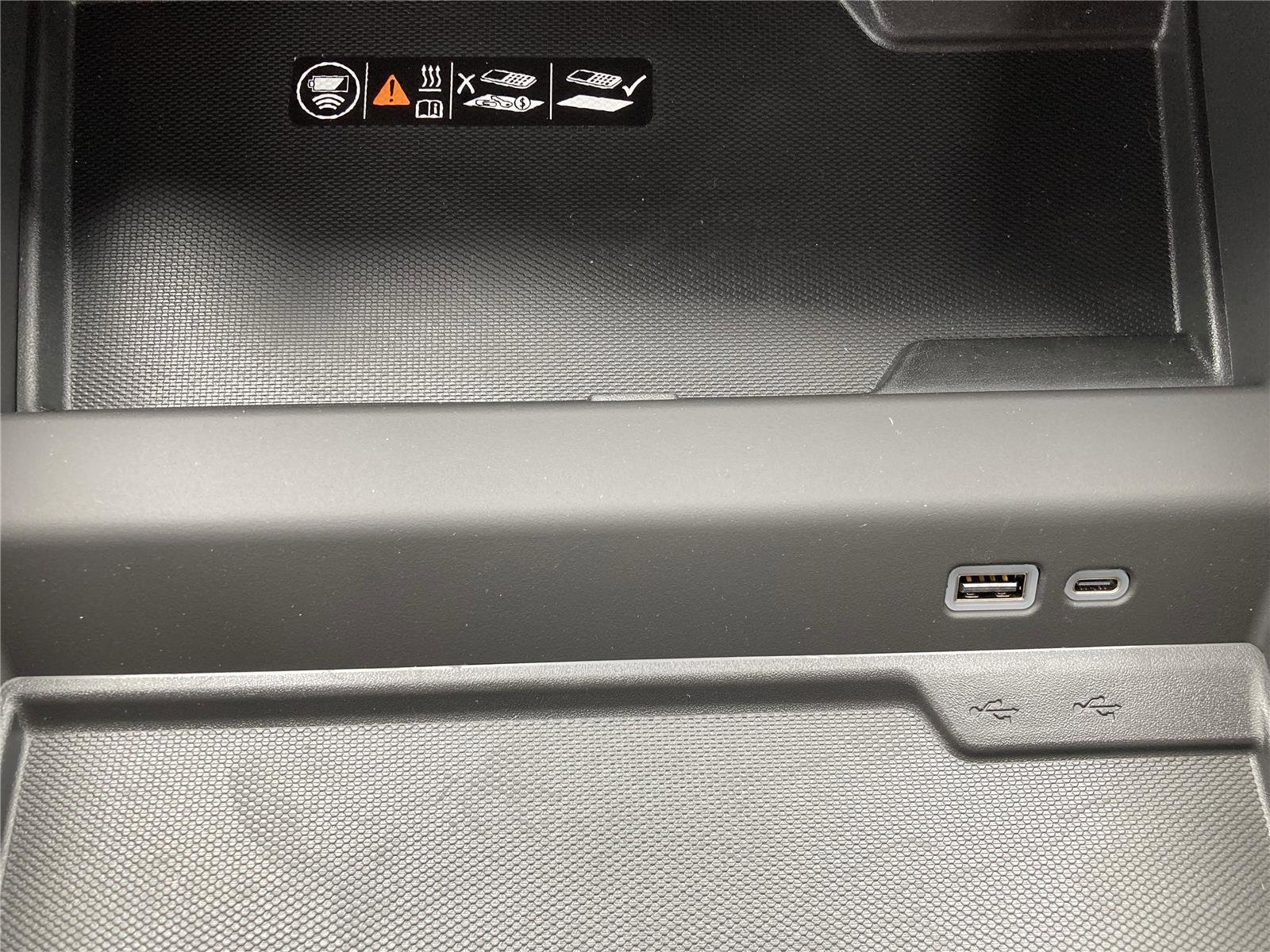 New 2026 Chevrolet Tahoe Premier image 16