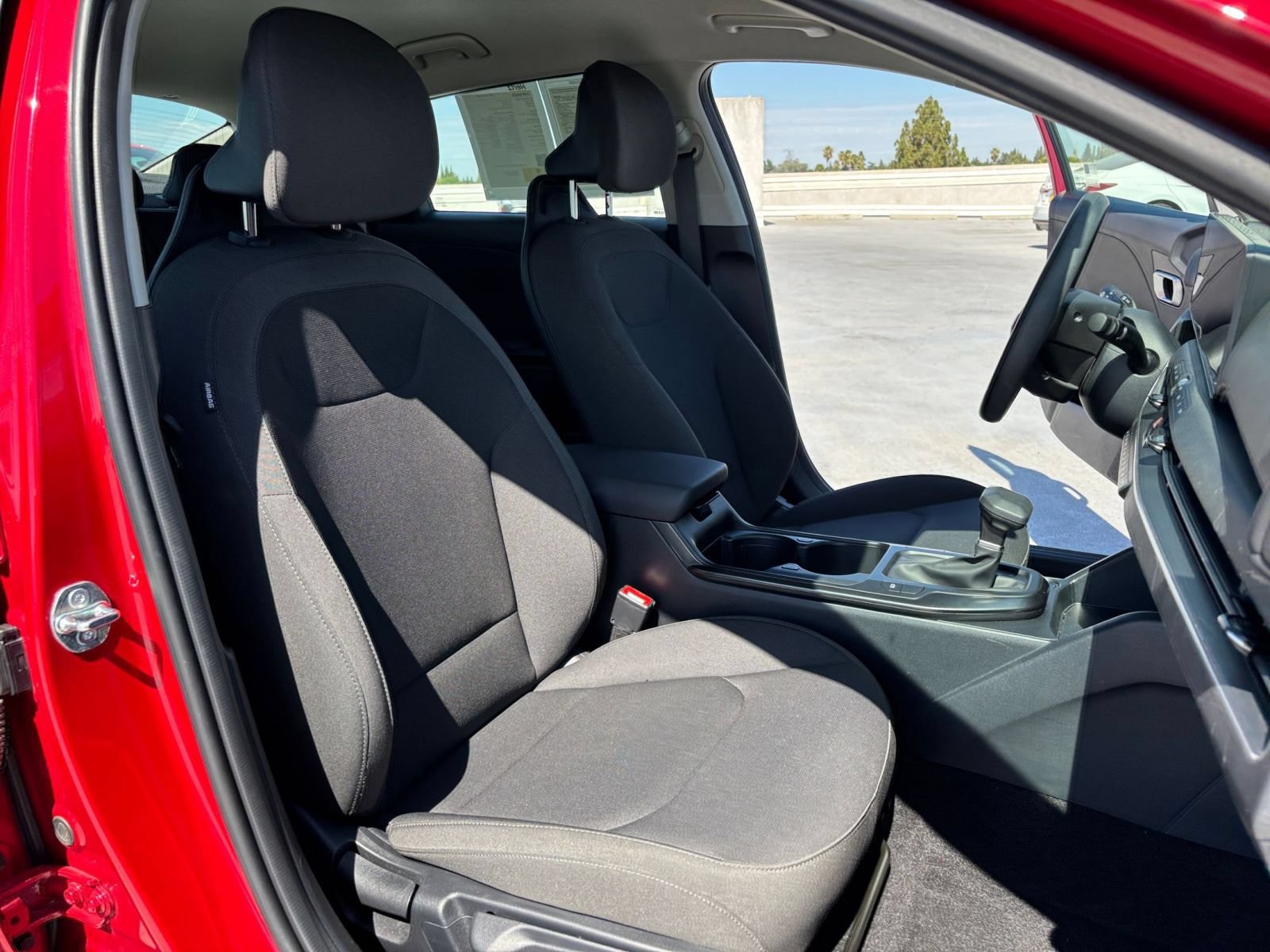Used 2026 Kia K4 FWD image 35