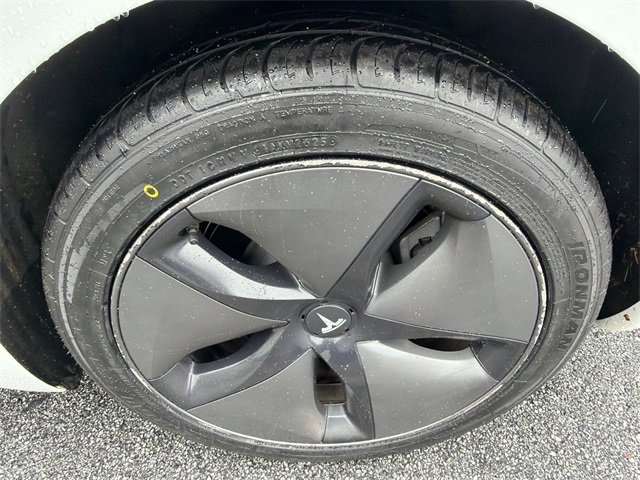 Used 2018 Tesla Model 3 Mid Range image 19