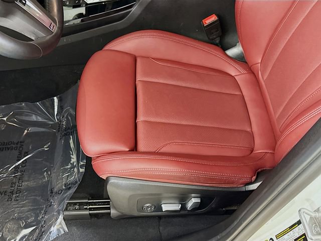 Used 2022 BMW X3 xDrive30i w/ M Sport Package 2 image 18