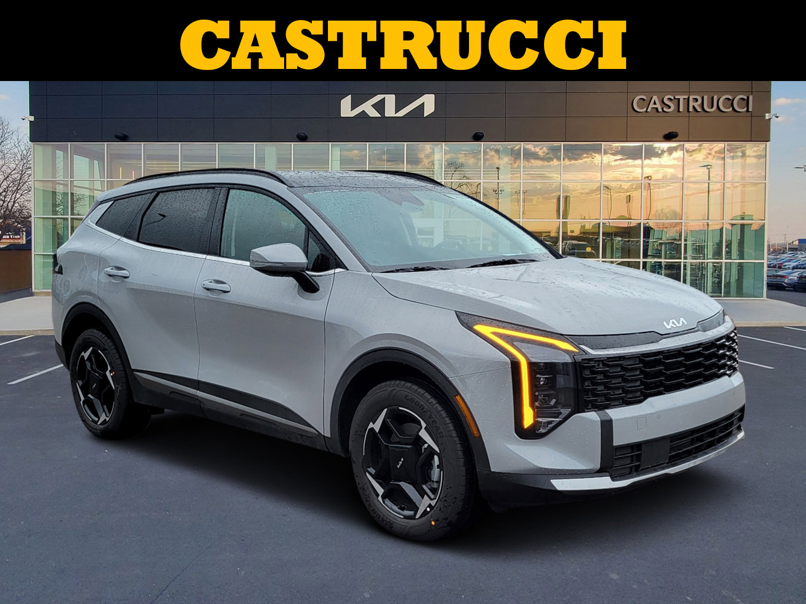 Used 2026 Kia Sportage EX w/ EX Panoramic Sunroof Package image 1