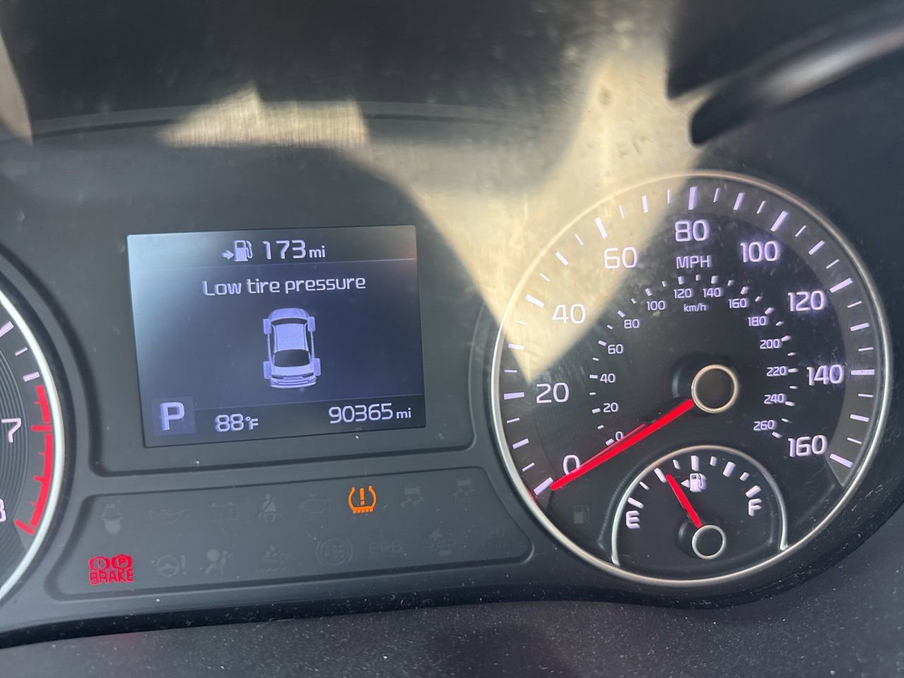 Used 2020 Kia Optima LX image 11