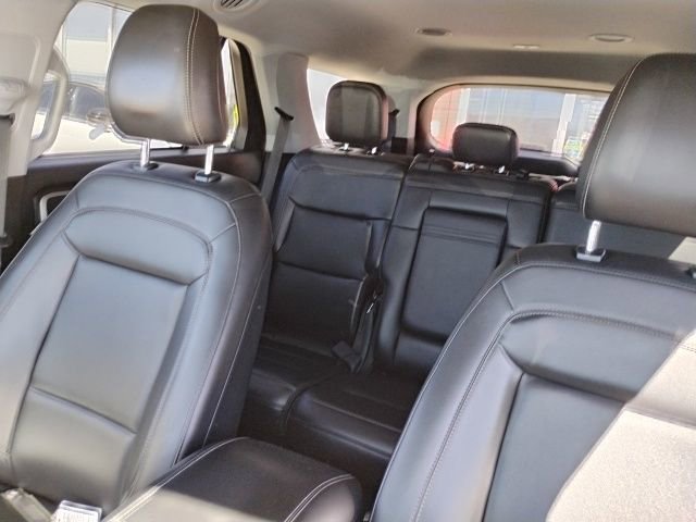 Used 2023 Ford Explorer XLT w/ Equipment Group 202A image 17