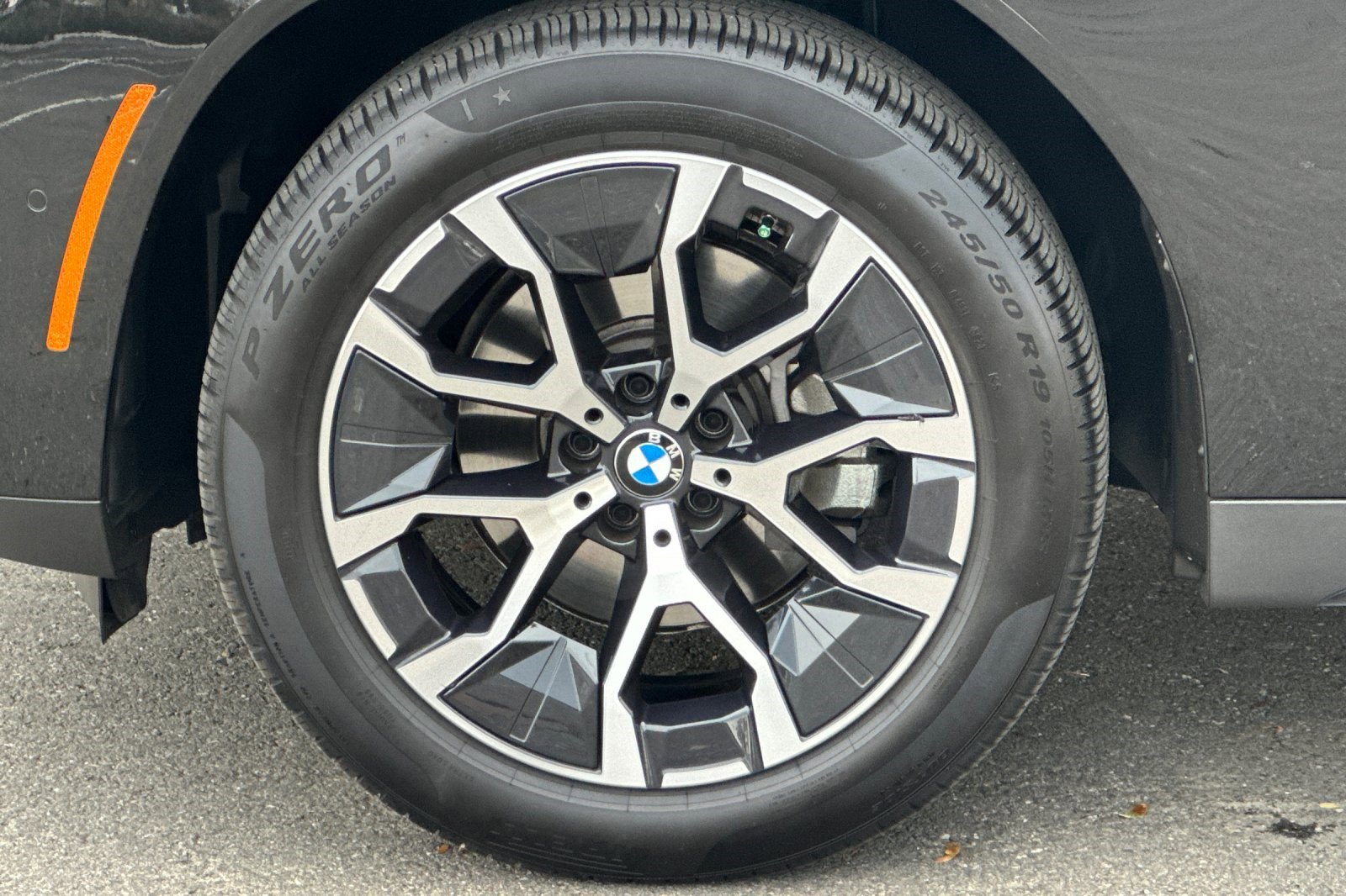 Used 2025 BMW X3 xDrive30i w/ Premium Package image 36