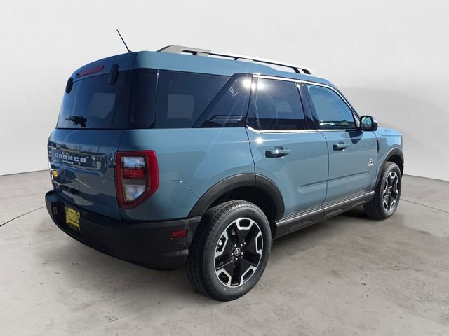 Used 2023 Ford Bronco Sport Outer Banks w/ Tech Package image 5