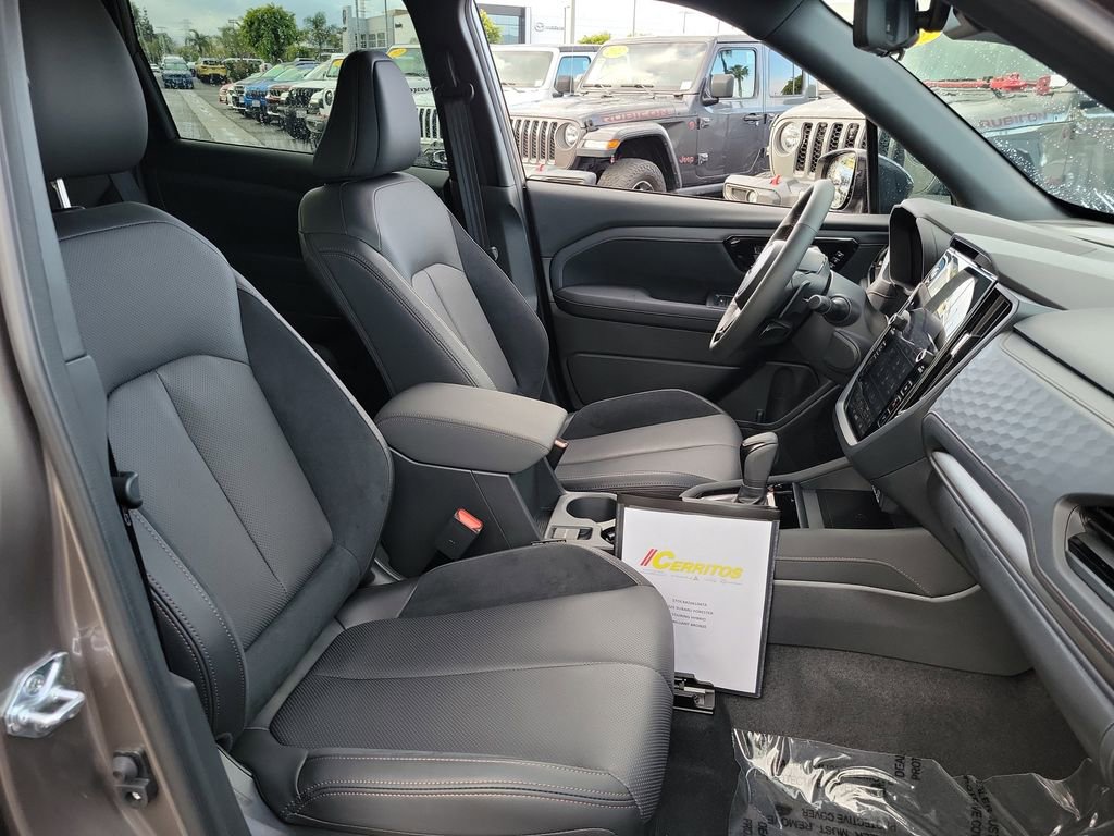 Used 2025 Subaru Forester Touring image 19