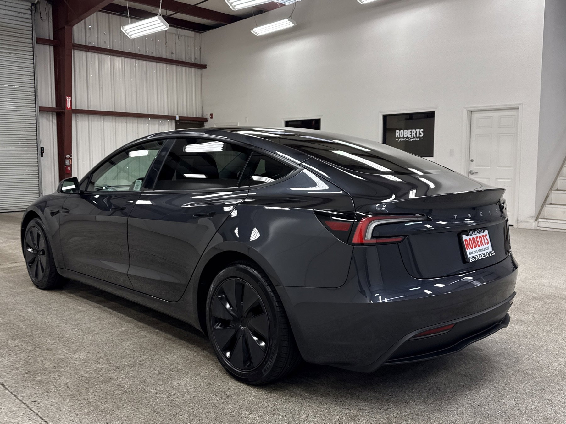 Used 2025 Tesla Model 3 Long Range image 16