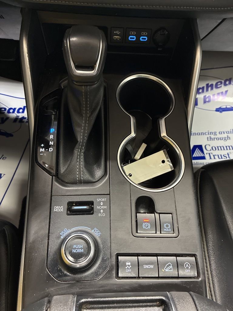 Used 2022 Toyota Highlander XSE AWD/4WD image 22