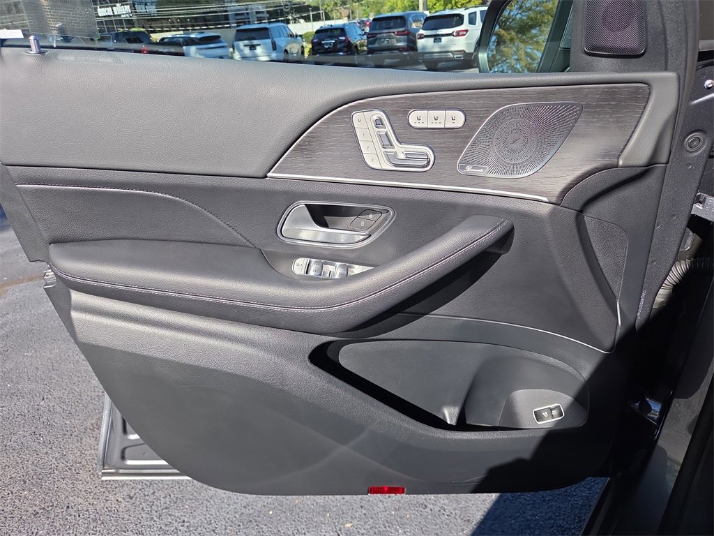 Certified 2025 Mercedes-Benz GLE 450 4MATIC image 19