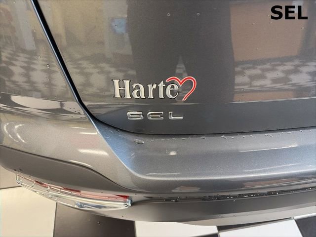 Certified 2025 Volkswagen Taos SEL image 11