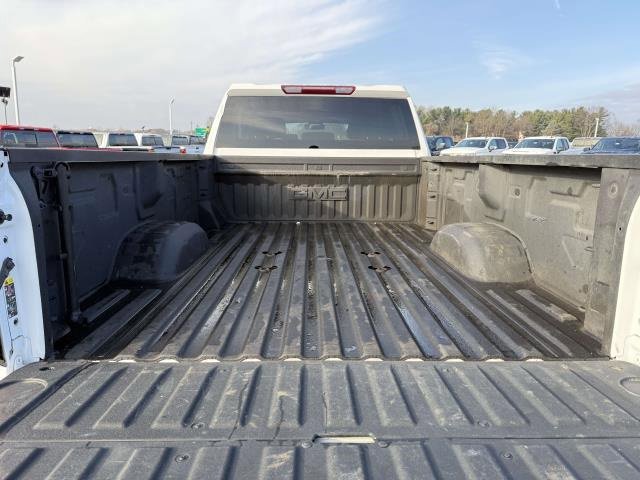 Used 2024 GMC Sierra 3500 SLE image 10