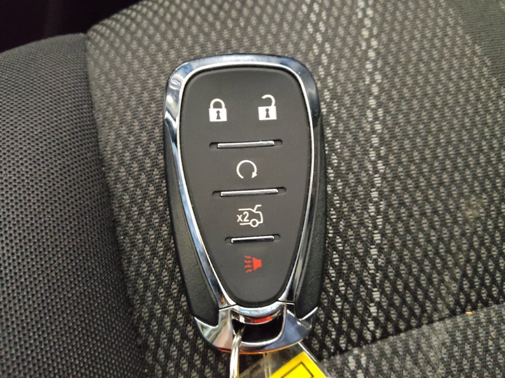 Used 2020 Chevrolet Sonic LT w/ Convenience Package FWD image 32