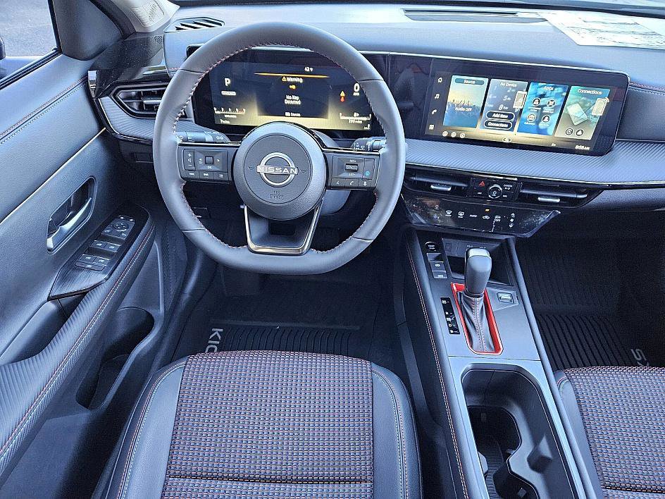 New 2026 Nissan Kicks SR image 9