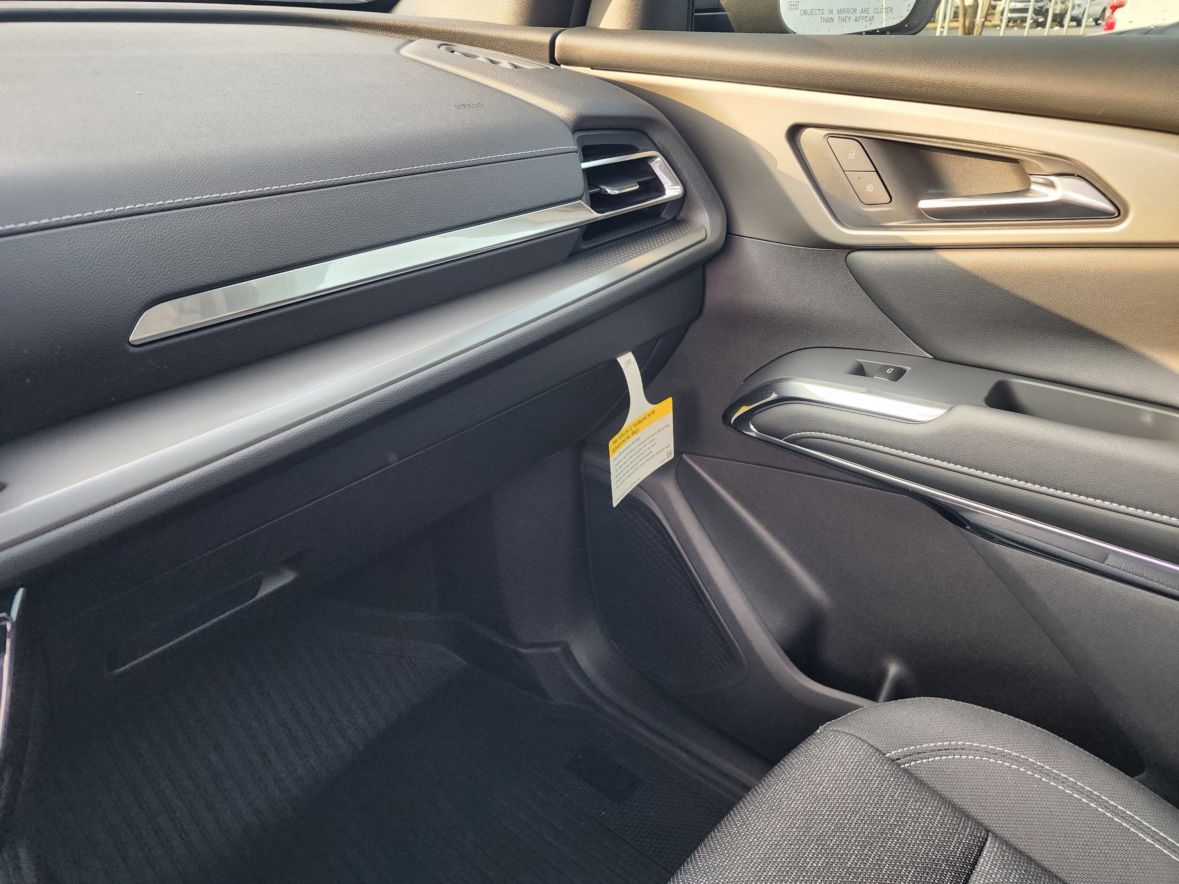 New 2026 Chevrolet Traverse LT image 38