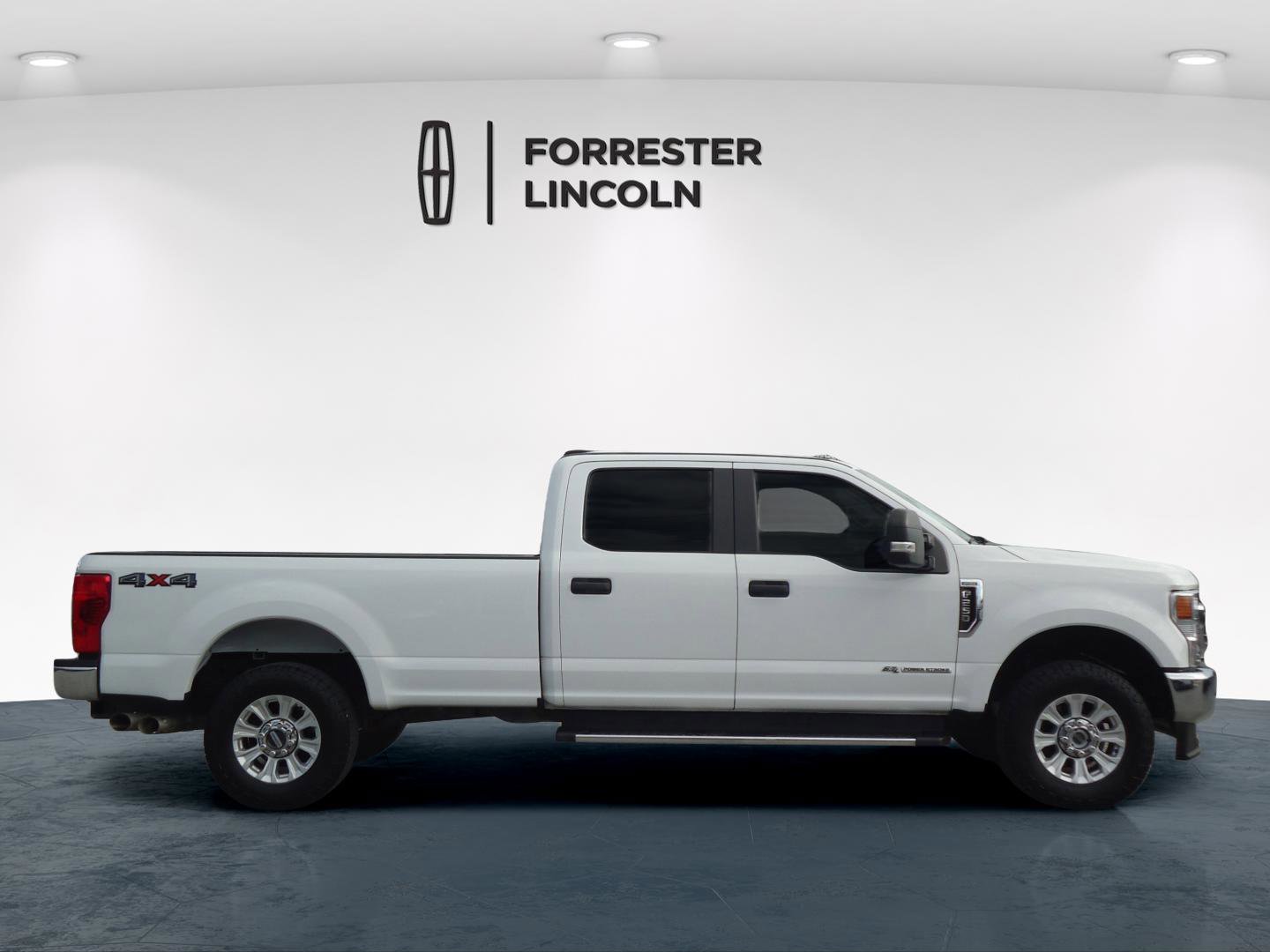 Used 2020 Ford F250 XL w/ STX Appearance Package image 2