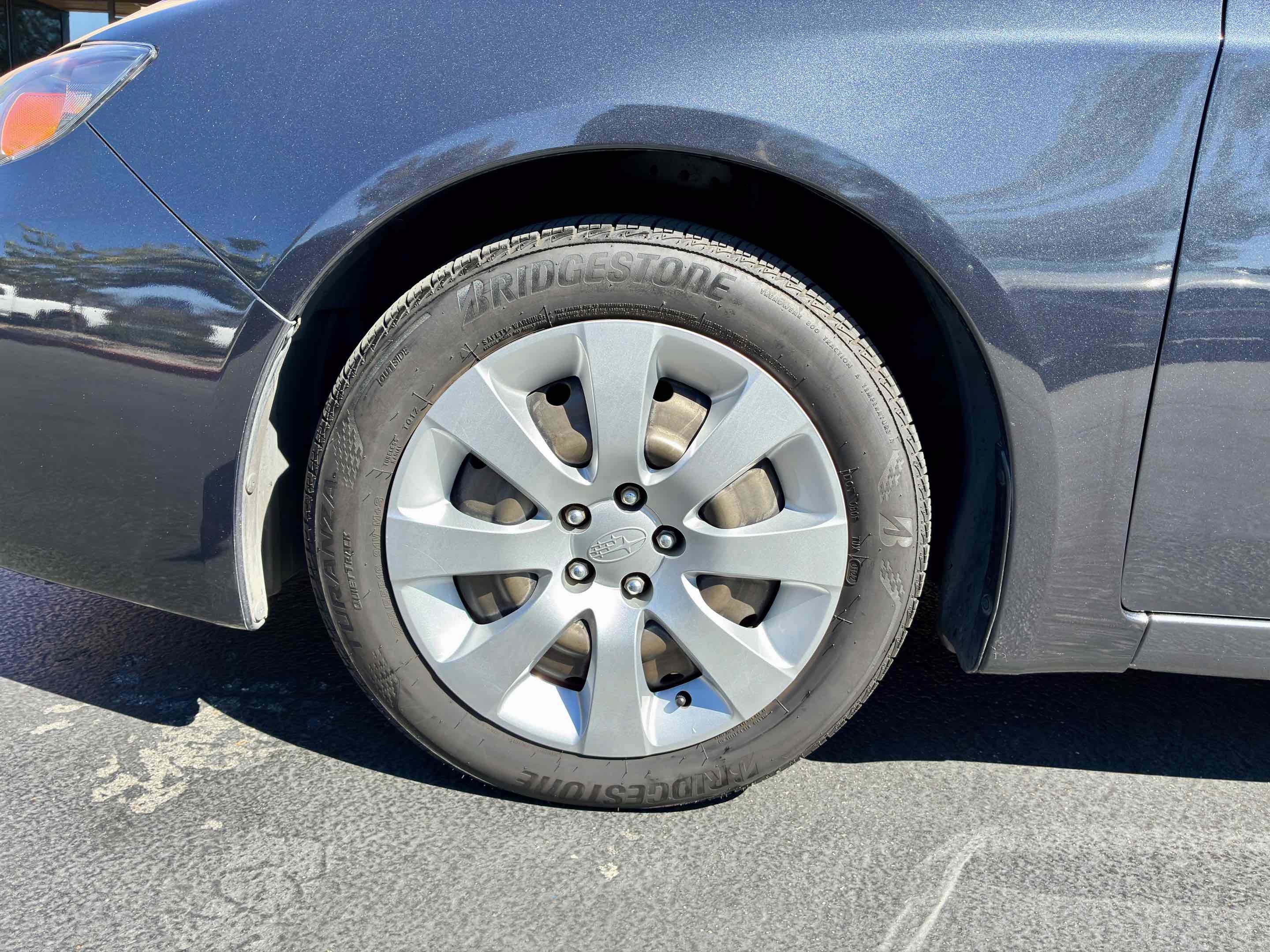 Used 2009 Subaru Impreza 2.5i AWD/4WD image 12