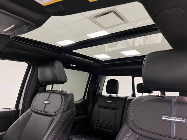 Used 2025 Ford F450 Platinum w/ FX4 Off-Road Package image 39