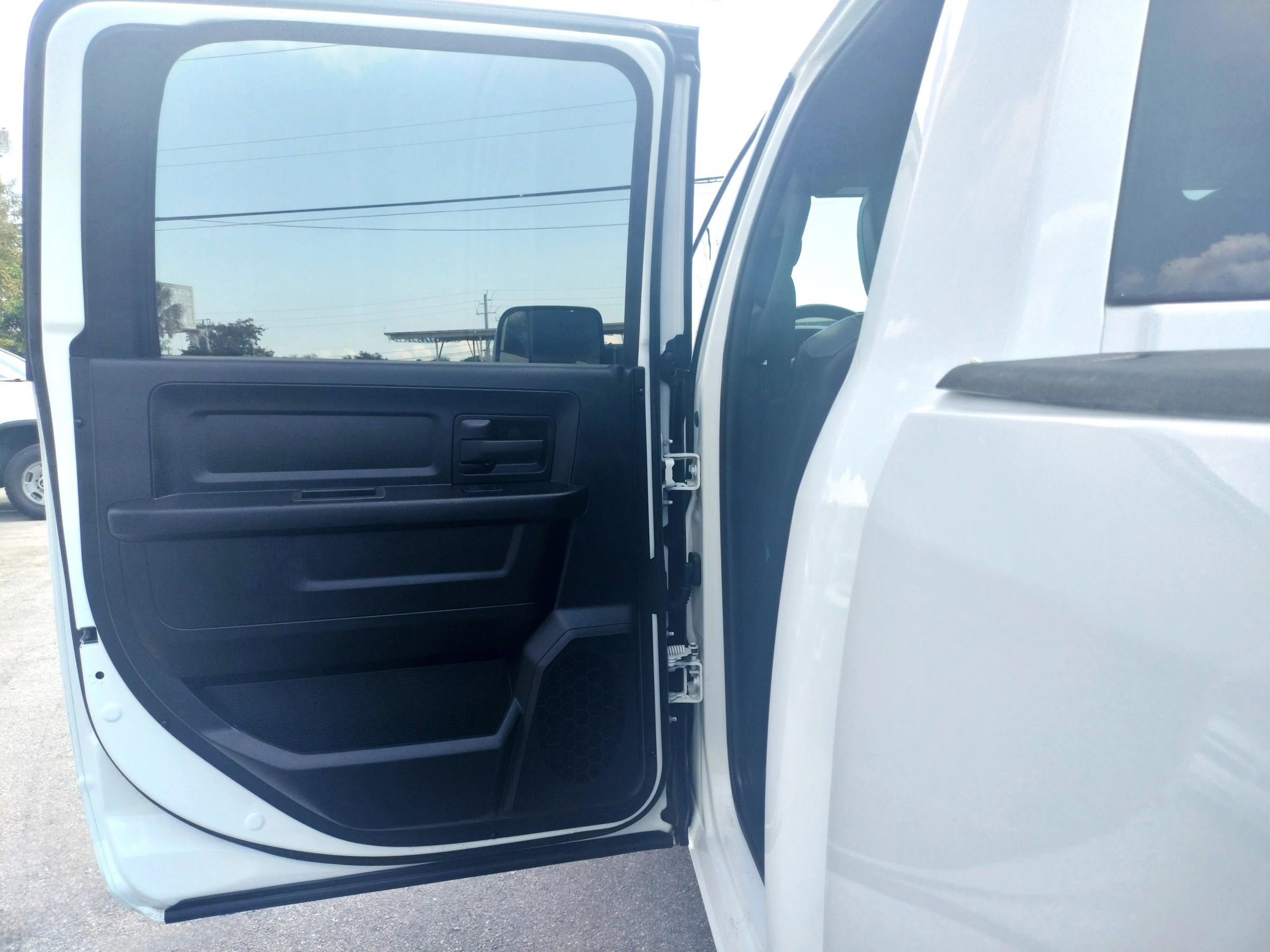 Used 2022 RAM 2500 Tradesman image 23
