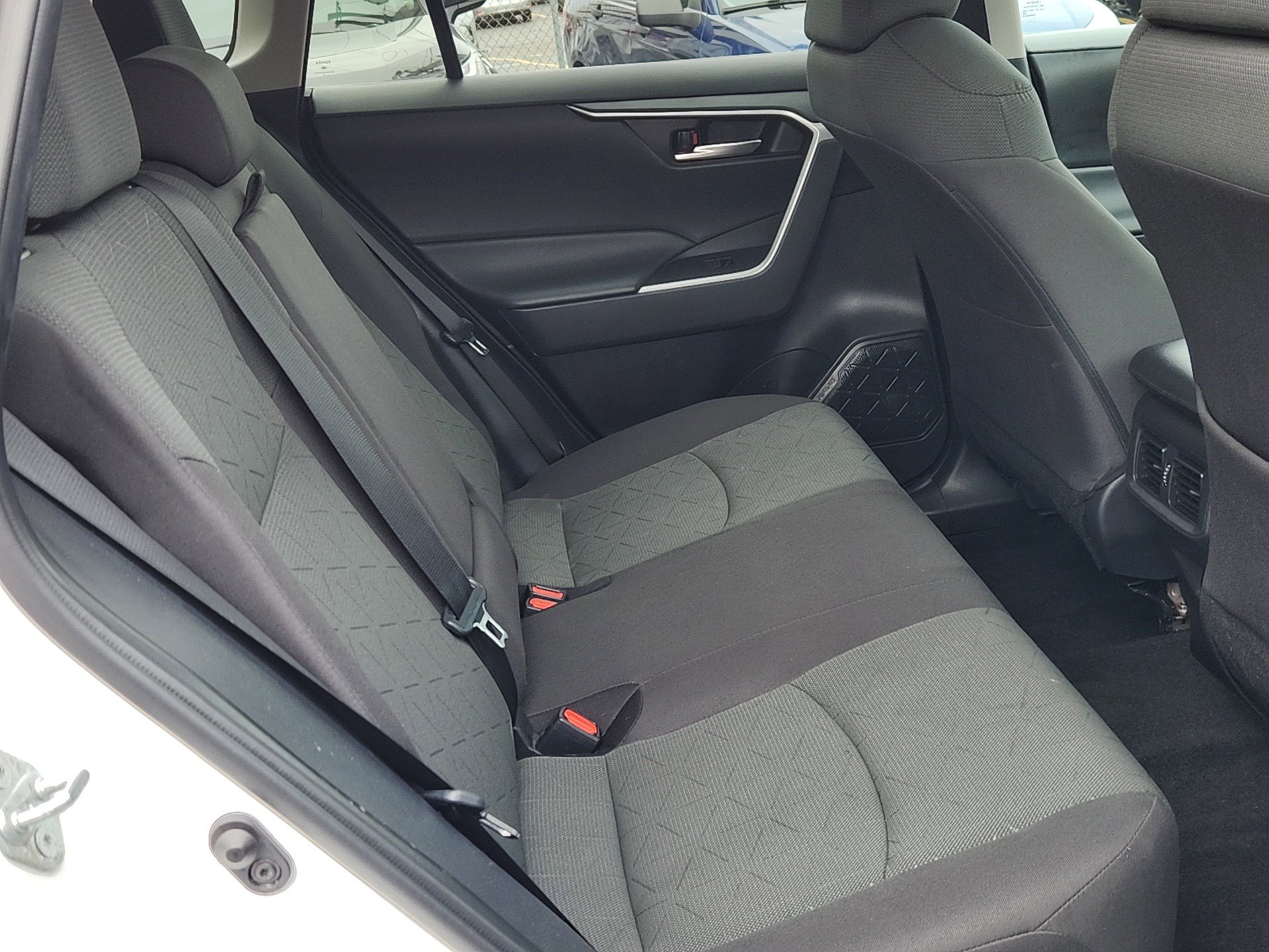 Certified 2024 Toyota RAV4 XLE w/ Convenience Package AWD/4WD image 32