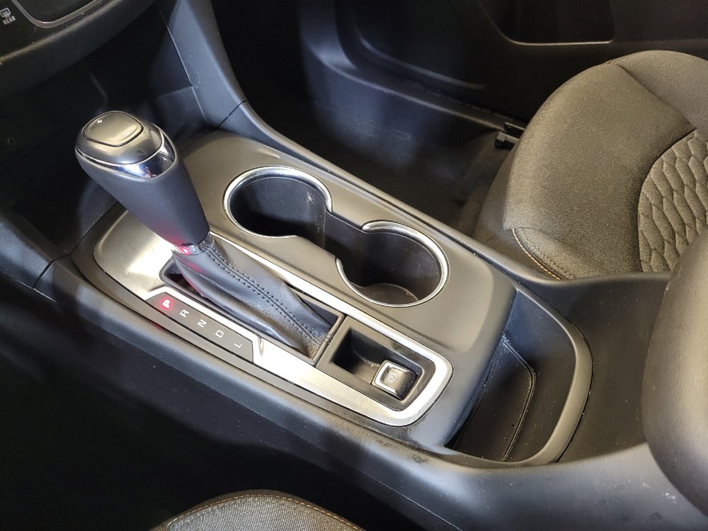 Used 2018 Chevrolet Equinox LT FWD image 26