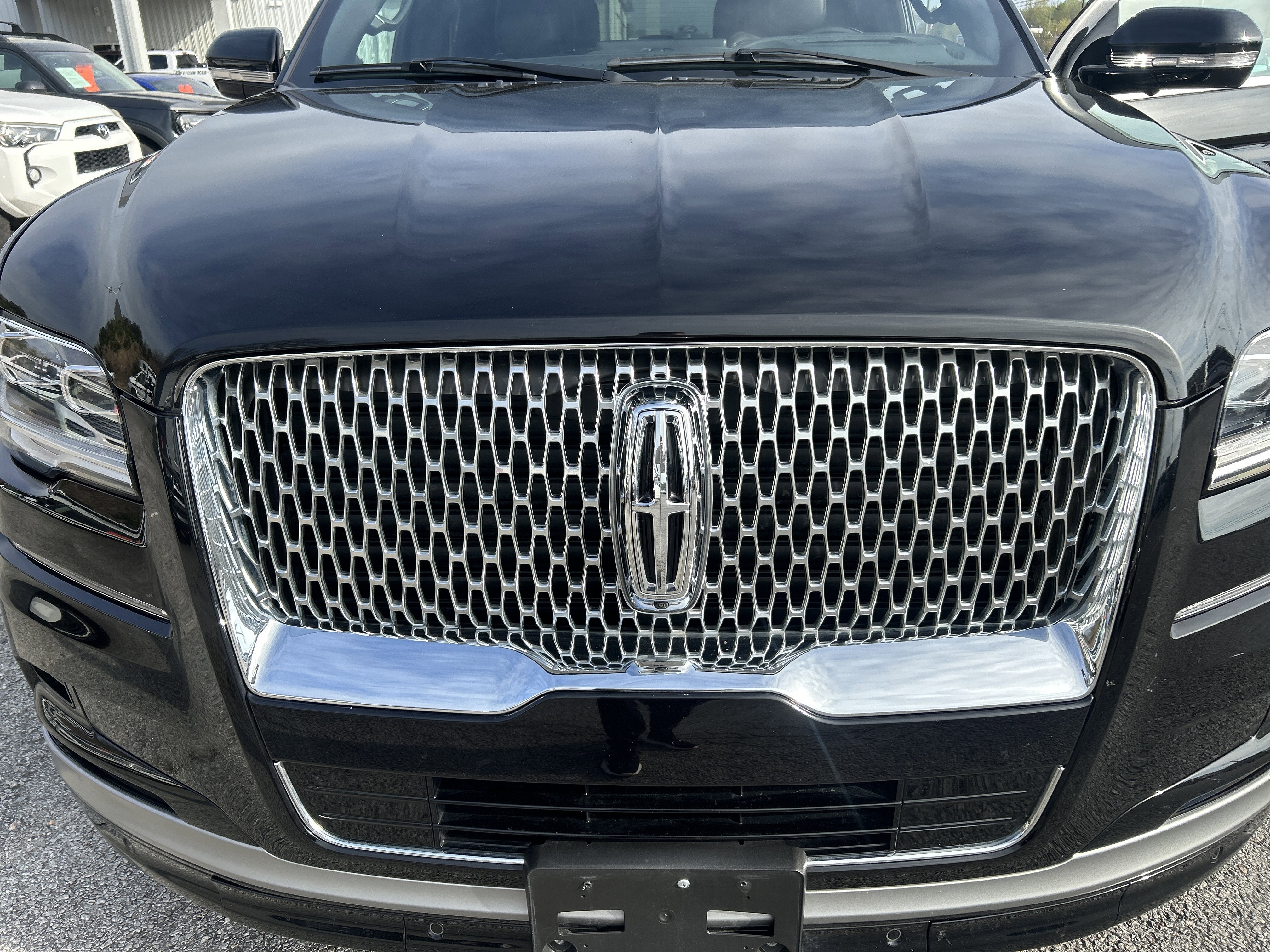 Used 2024 Lincoln Navigator Reserve image 62