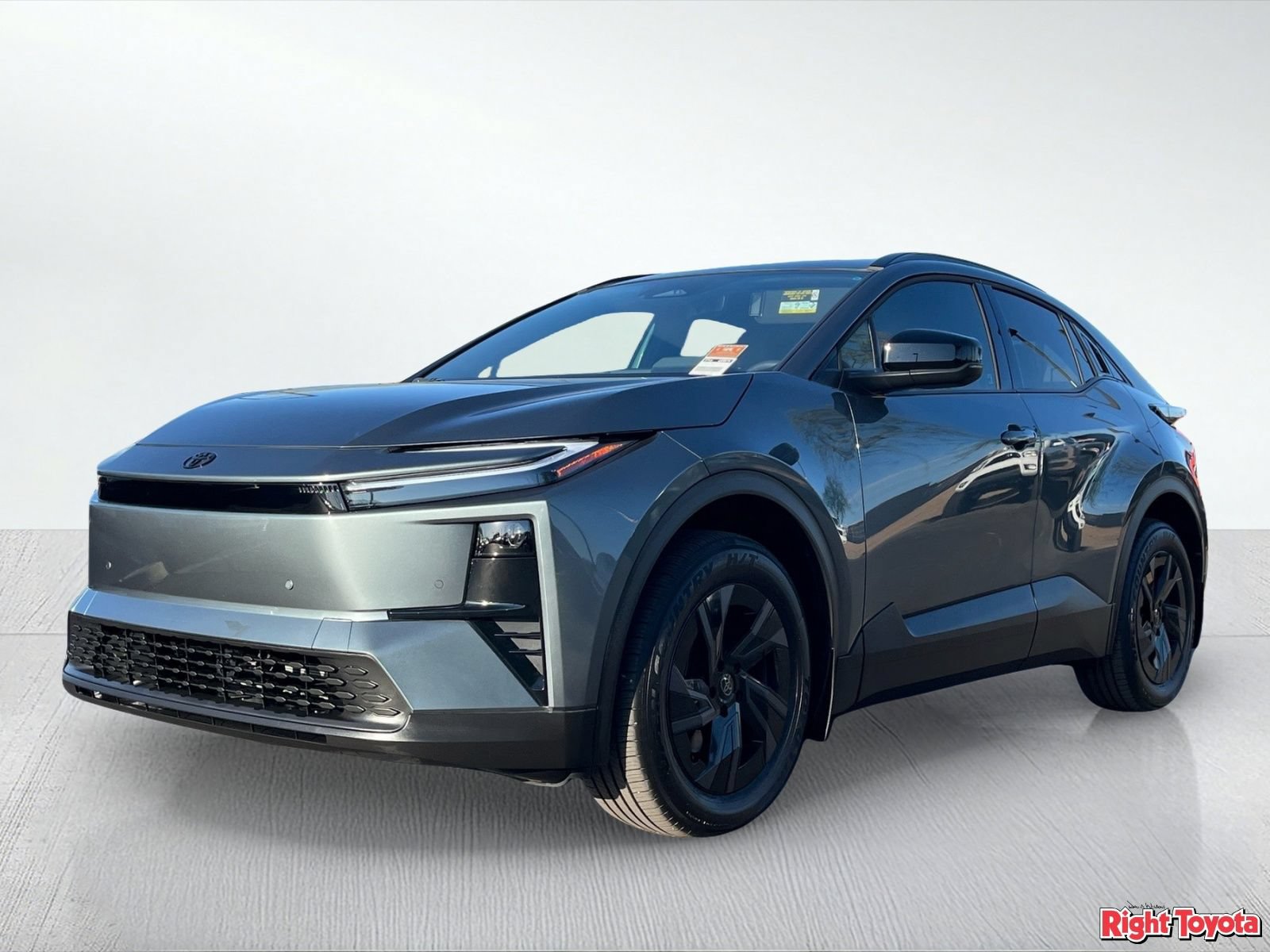 Used 2026 Toyota C-HR AWD/4WD image 2