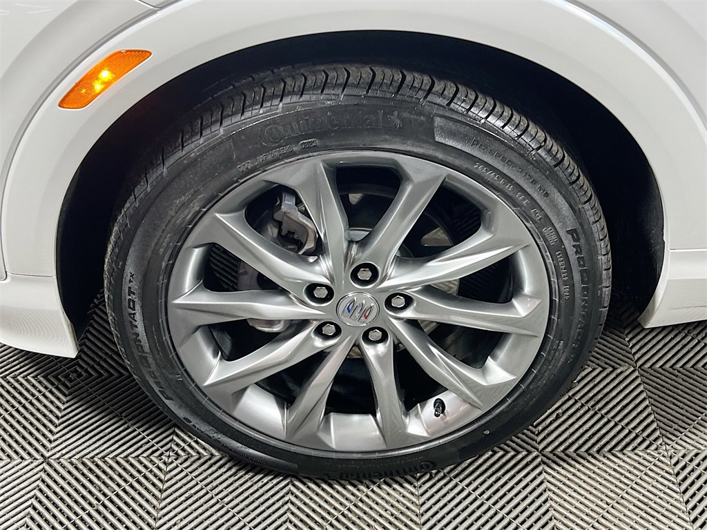 Used 2024 Buick Encore GX Avenir image 28